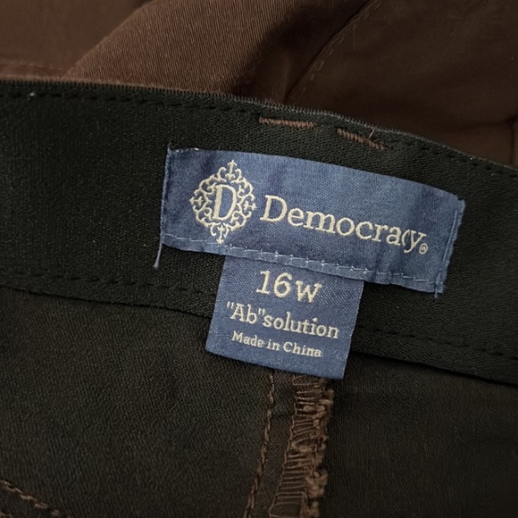 DEMOCRACY Ab"solution® Plus Size Patriot Straight Leg Jeans. - Picture 12 of 12